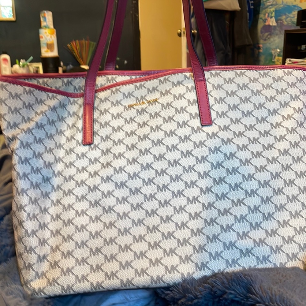 Michael Kors bag